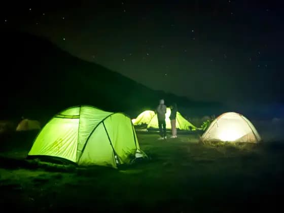 An overnight stay at the cornice