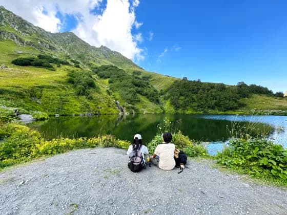 Resting by Lake Maloye at the Bzerpinsky Cornice