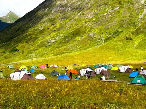 Hikers at the tent camp on the Bzerpinsky Cornice