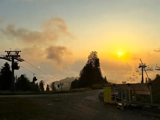 Evening views from the Pikhtovy shelter